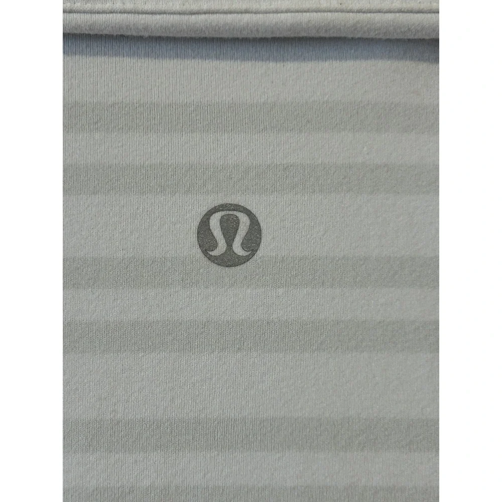 Lululemon‎ Blissed Out Jacket Sz 6 White Striped Full Zip Thumbholes Athleisure